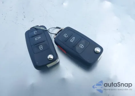 2020 Volkswagen Passat 2.0T S z USA, uszkodzony, nr VIN 1VWAA7A30LC023510